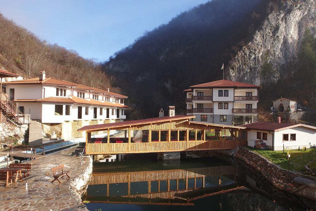 Отель Eco Complex Smilyan Smilyan  Экстерьер фото